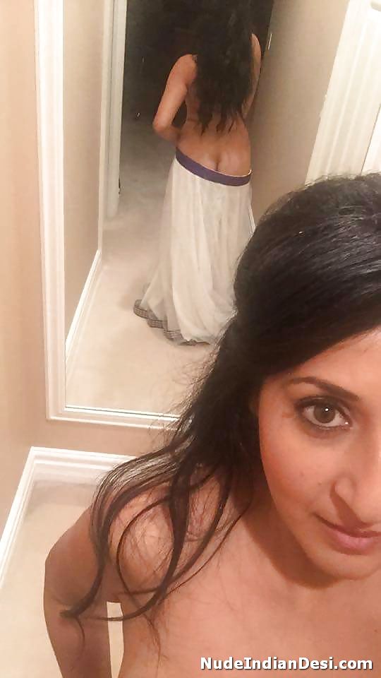 Busty Indian Selfie Bobs And Vagene
